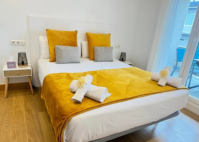 Mikain Terrace Cathedral View With Free Parking & Air Cond Apartamento *